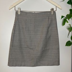 Checkered mini skirt